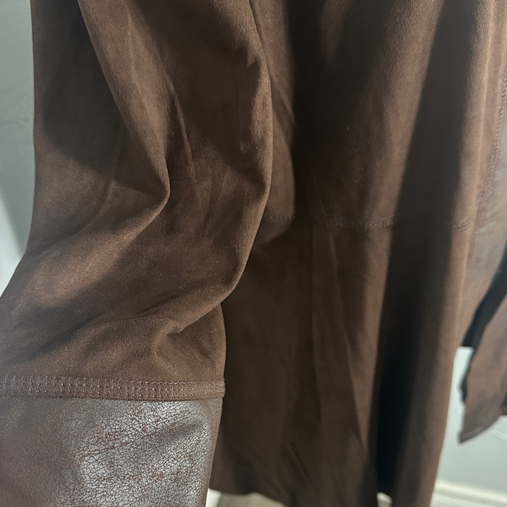 Chic Brown Women's Cardigan - Picture 7 of 12